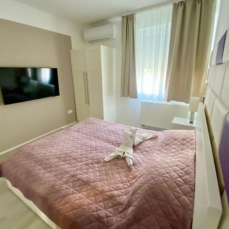 Bonita Apartman & Garage 巴拉顿菲赖德 外观 照片