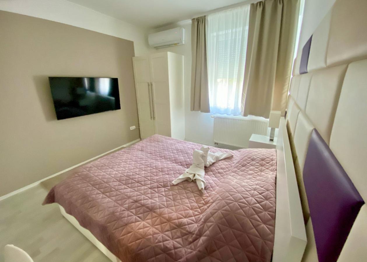 Bonita Apartman & Garage 巴拉顿菲赖德 外观 照片