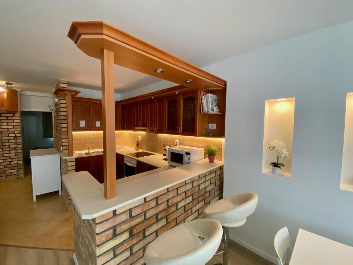 Bonita Apartman & Garage 巴拉顿菲赖德 外观 照片